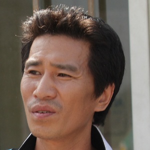 Running Turtle-Jeong-keun Shin.jpg