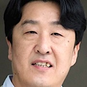 Mad Concrete Dreams-Hyun Bong-Sik.jpg