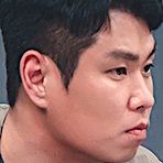Lee Kyo-Yeob