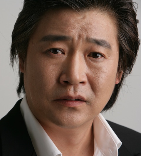 Han Ki-Joong-p2.jpg