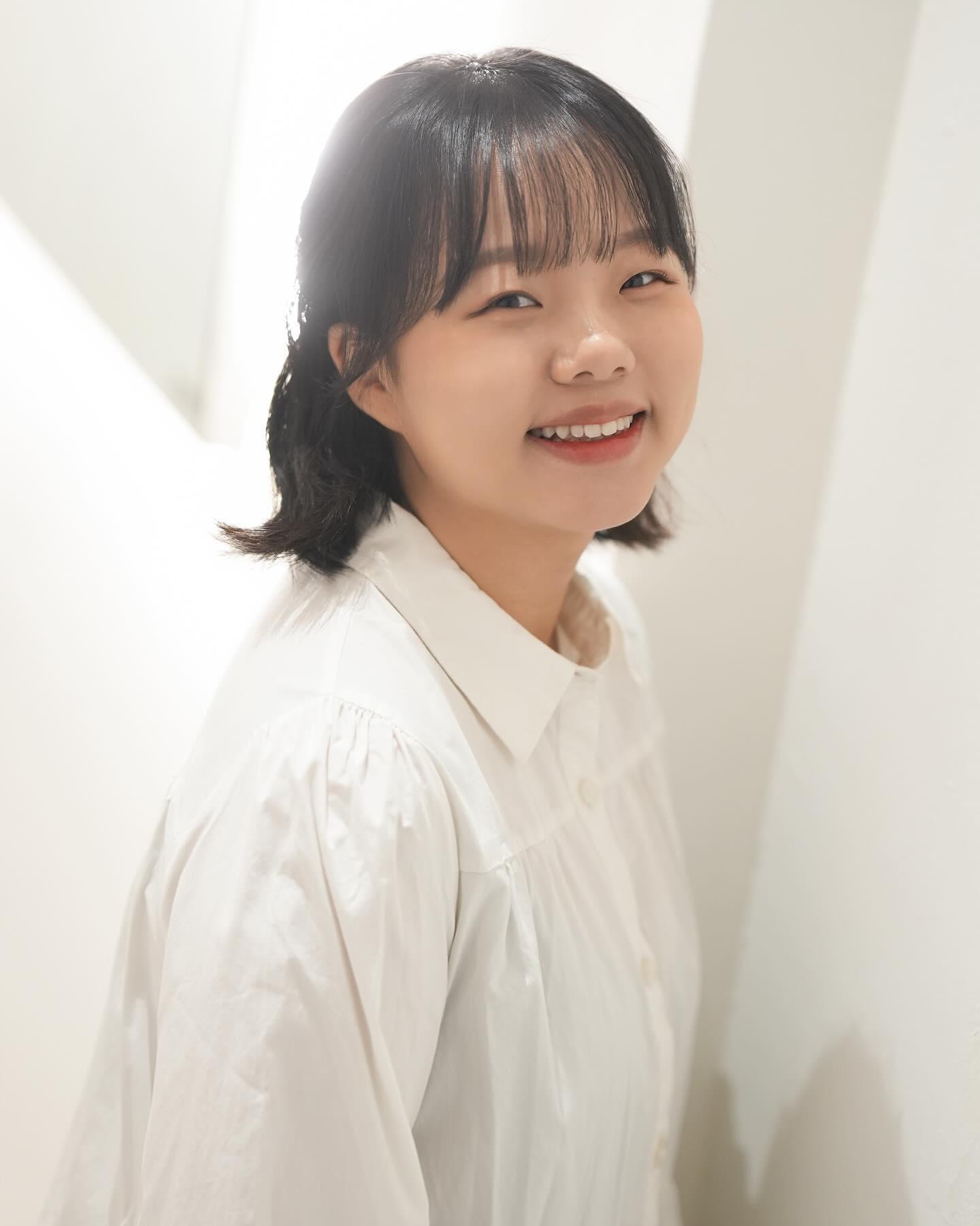 Kim Yu-Bin-2001-p1.jpg