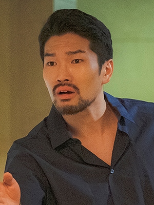 Son Woo-Jin-actor-pr1.jpg