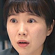 Lee Si-Young