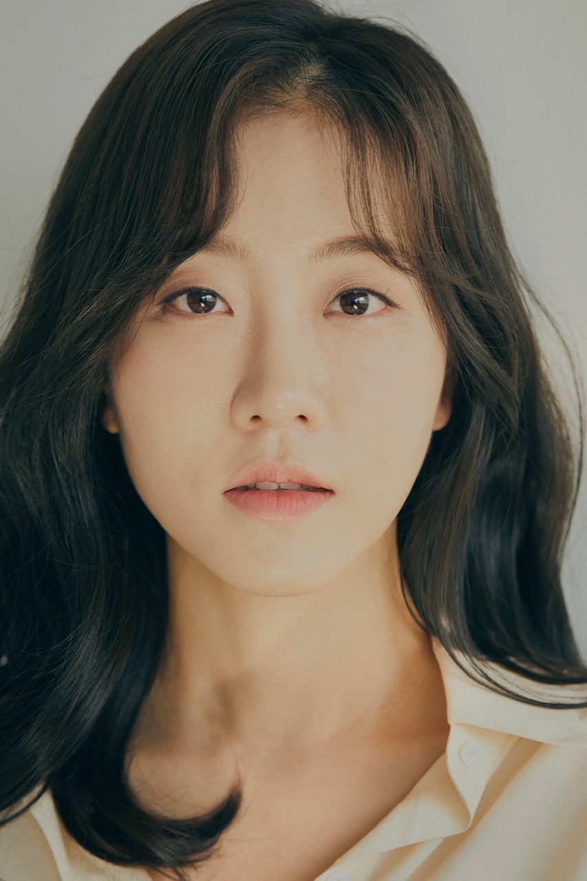 Jang Eun-Seo-1989-p1.jpeg
