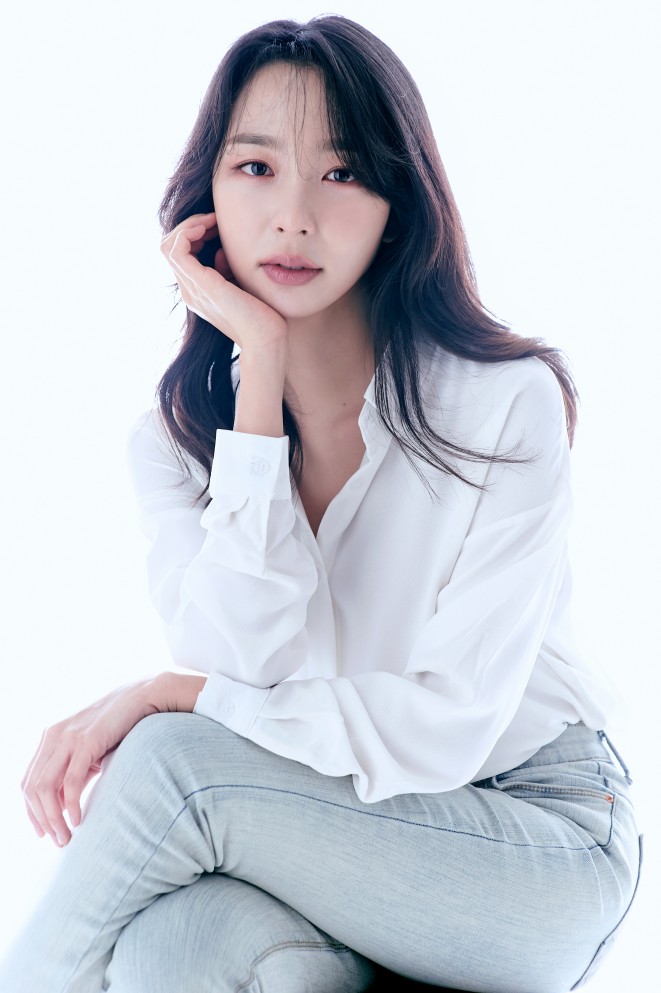 Han So-Hyun-1994-p01.jpeg