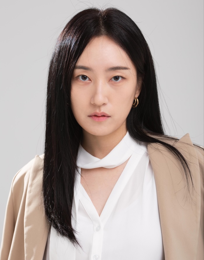Kang Noh-Gyeong-1990-p1.jpg