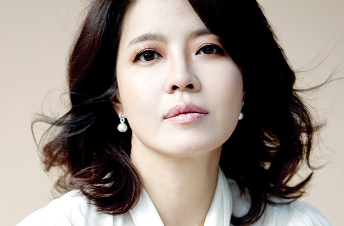 Kim Yeo-Jin-1974-p1.jpg