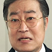 Confidence Queen-Min Eung-Sik.jpg