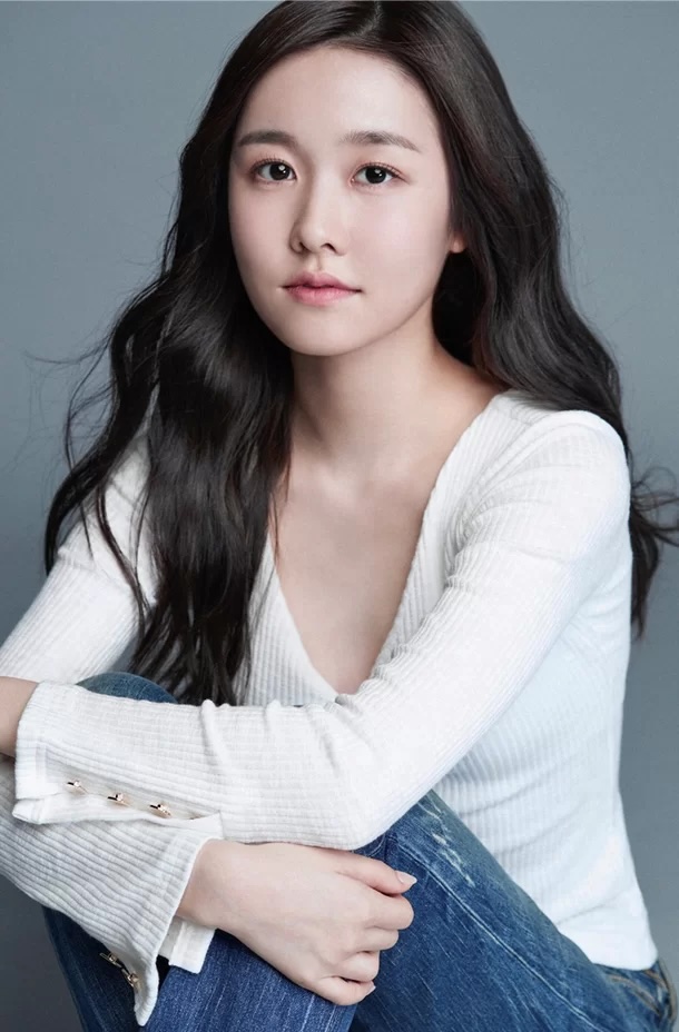 Kim Ye-Na-actress-p1.jpeg