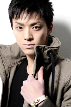 Tomoya Okuno-p01.jpg