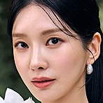 A Graceful Liar-Lee Hyo-Na.jpg
