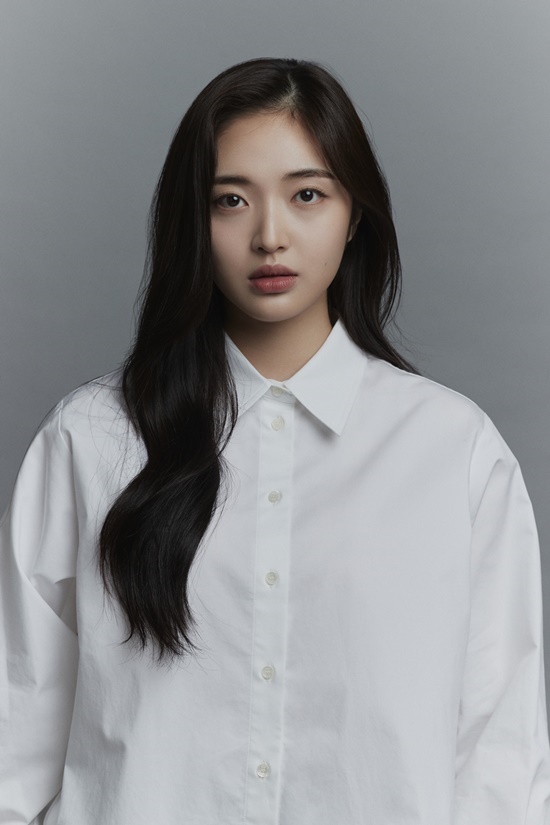 Choi Gyu-Ri-2000-p1.jpg