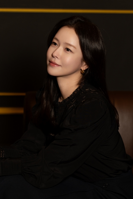 Kyung Soo-Jin-1987-pr1.jpg