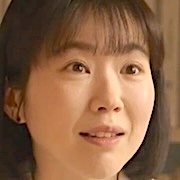 Lee Si-Young