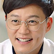 Dr Parks Clinic-Lee Seo Jin.jpg
