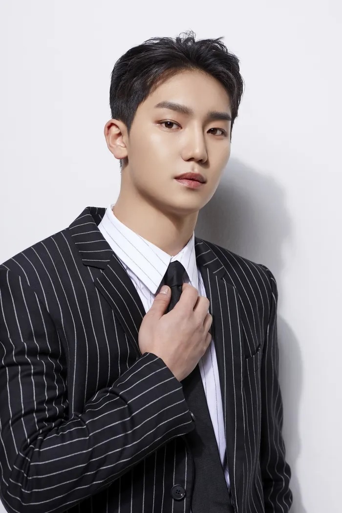 Kwon Hyung-Seok-1998-p1.jpeg