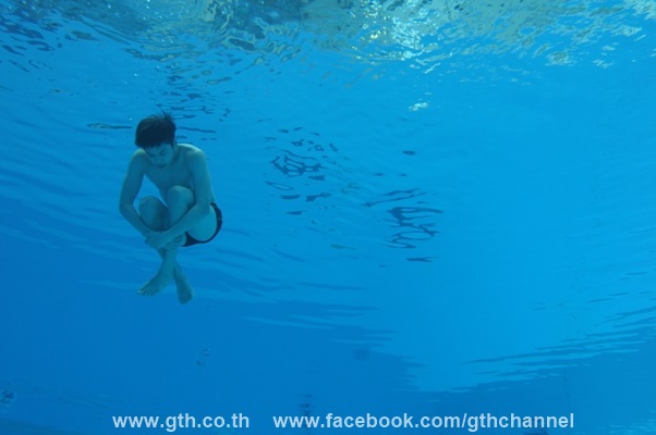 File:TheSwimmerStill07.jpg