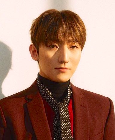 Jeong Dong-Hwan-MeloMance-p1.jpg