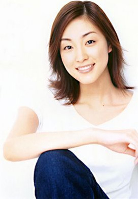Noriko Aoyama1.jpg