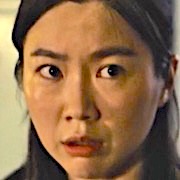 Lee Si-Young